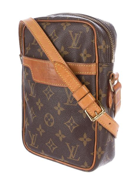 fake lv cross body bag|louis vuitton bag scam.